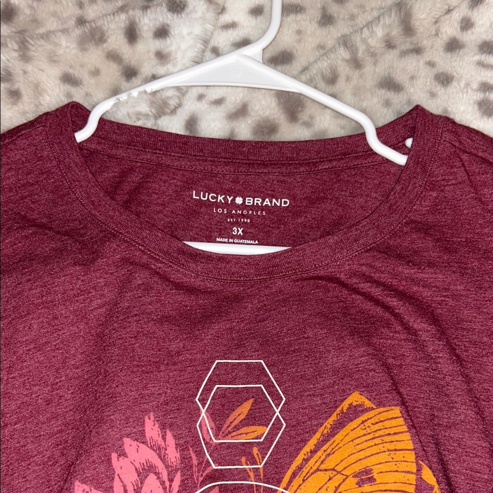 Lucky Brand Burgundy Tee with Yellow Butterfly Design - Picture 3 of 3